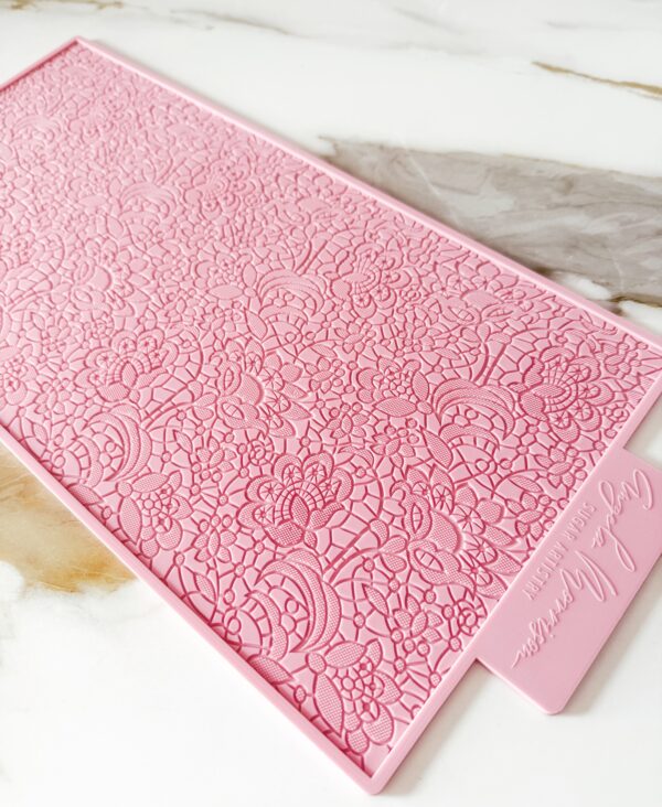 Edible Lace Mat for cake decorating creating realistic lace patterns